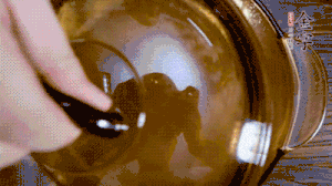 加山藥、毛豆再煮15分鐘。