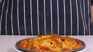 出鍋啦?。。】梢约狱c(diǎn)黑胡椒調(diào)味。